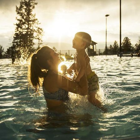 Fairmont Hot Springs Resort Luaran gambar