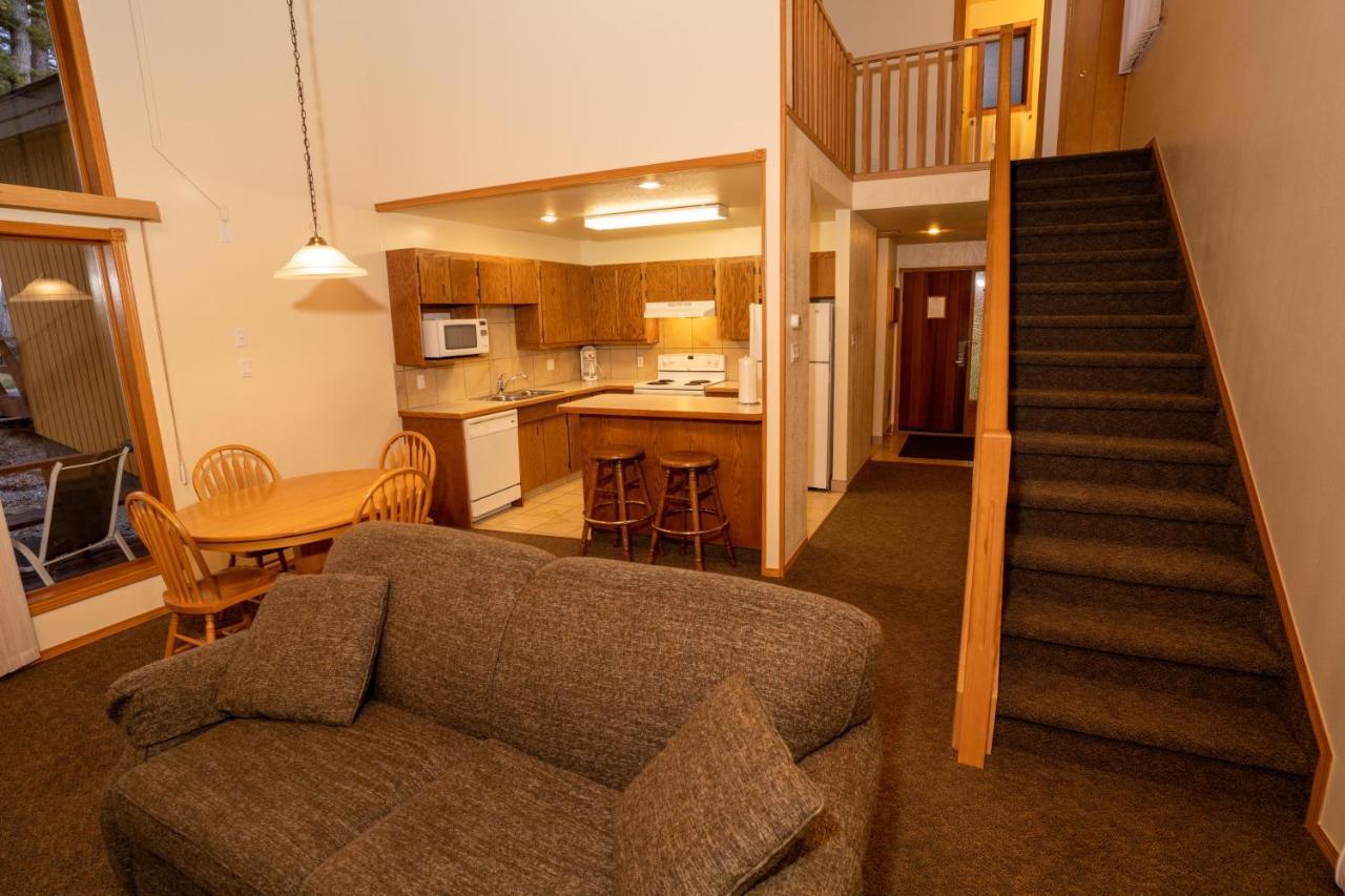 Fairmont Hot Springs Resort Luaran gambar