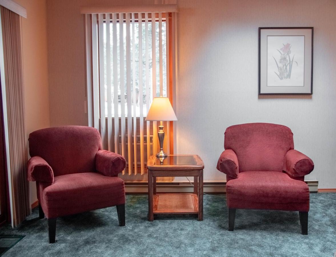 Fairmont Hot Springs Resort Luaran gambar