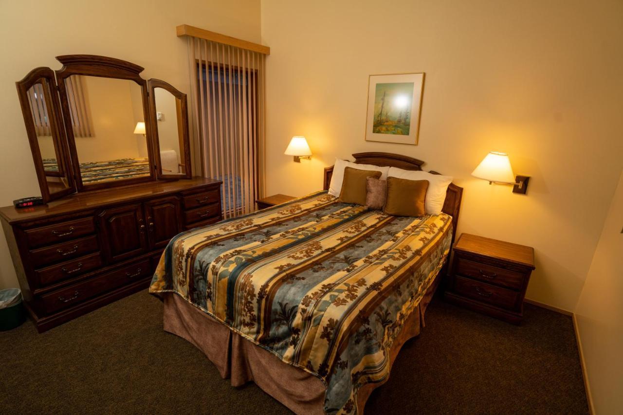 Fairmont Hot Springs Resort Luaran gambar