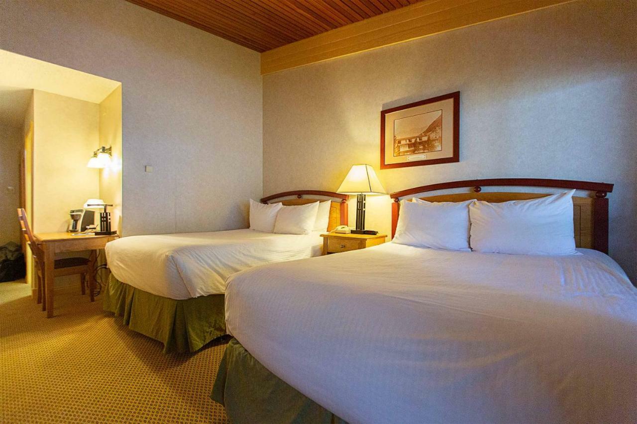 Fairmont Hot Springs Resort Luaran gambar