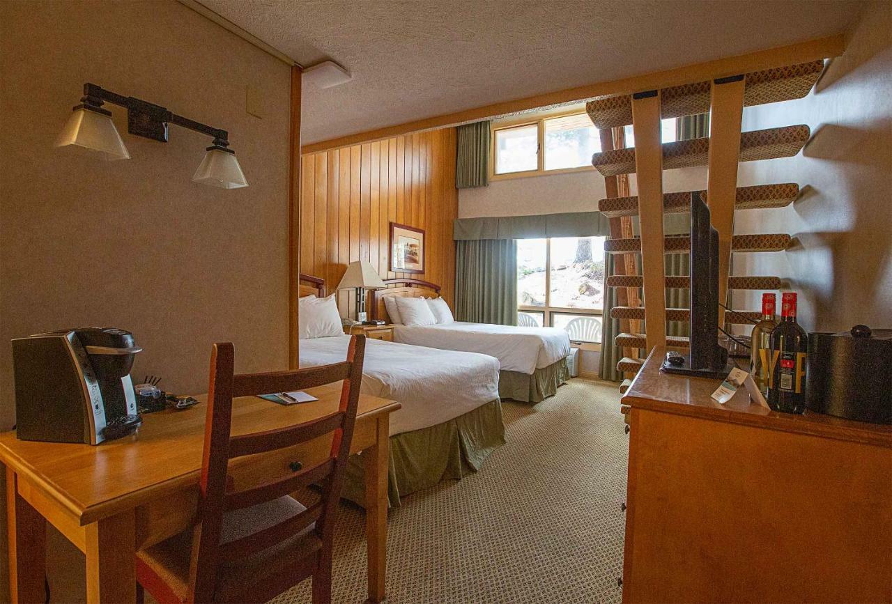 Fairmont Hot Springs Resort Luaran gambar