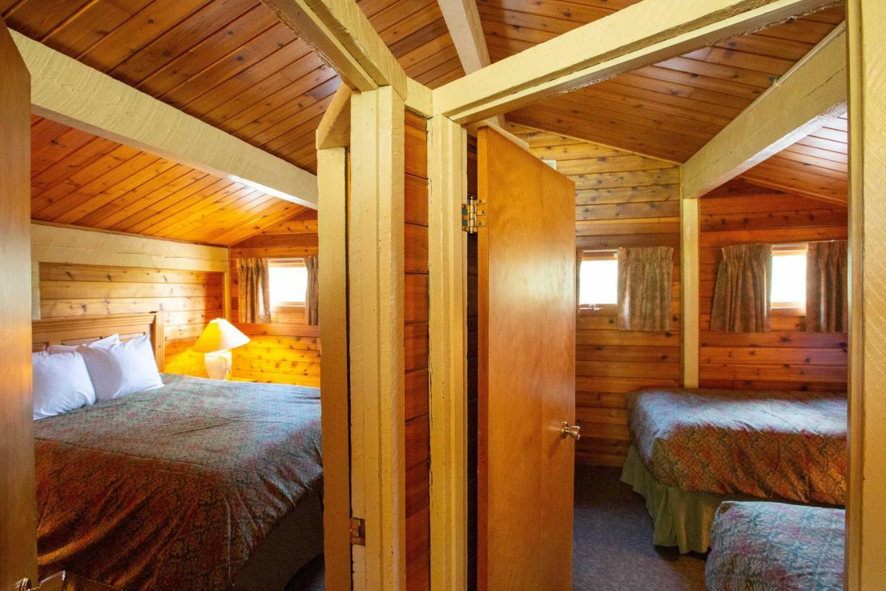 Fairmont Hot Springs Resort Luaran gambar