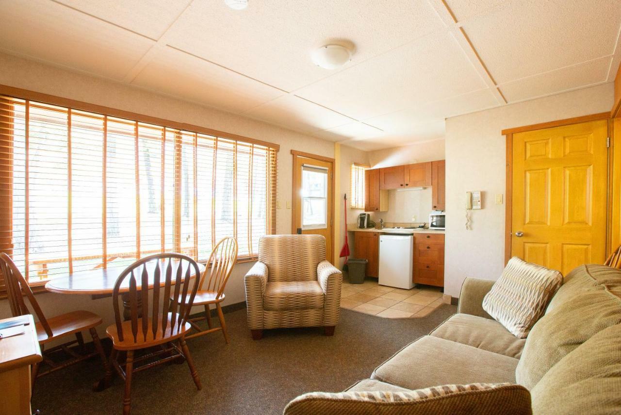 Fairmont Hot Springs Resort Luaran gambar